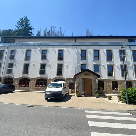 210 Lux Furnished Flat
